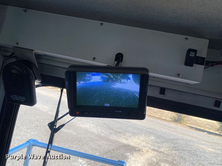 image for item JW9345 2011 Ford F750 Super Duty  railroad service truck