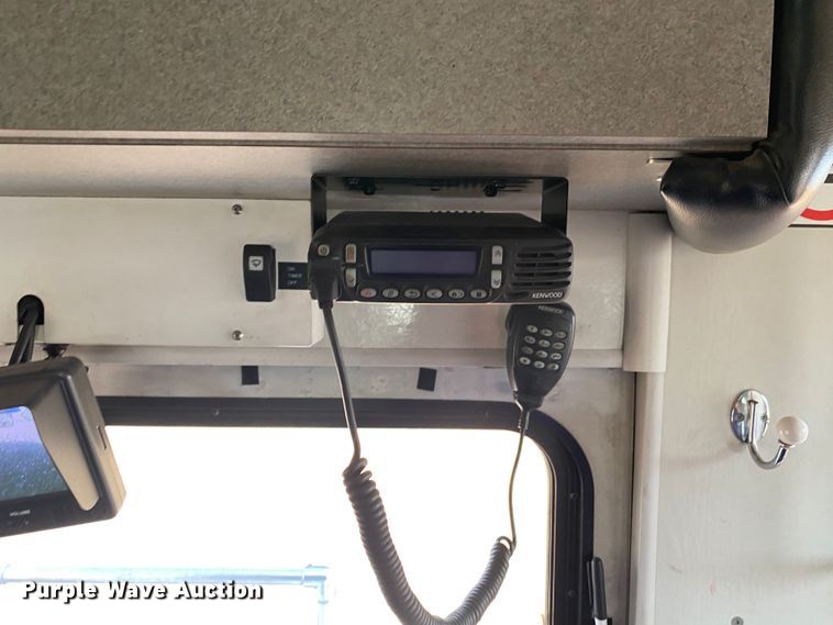 image for item JW9345 2011 Ford F750 Super Duty  railroad service truck