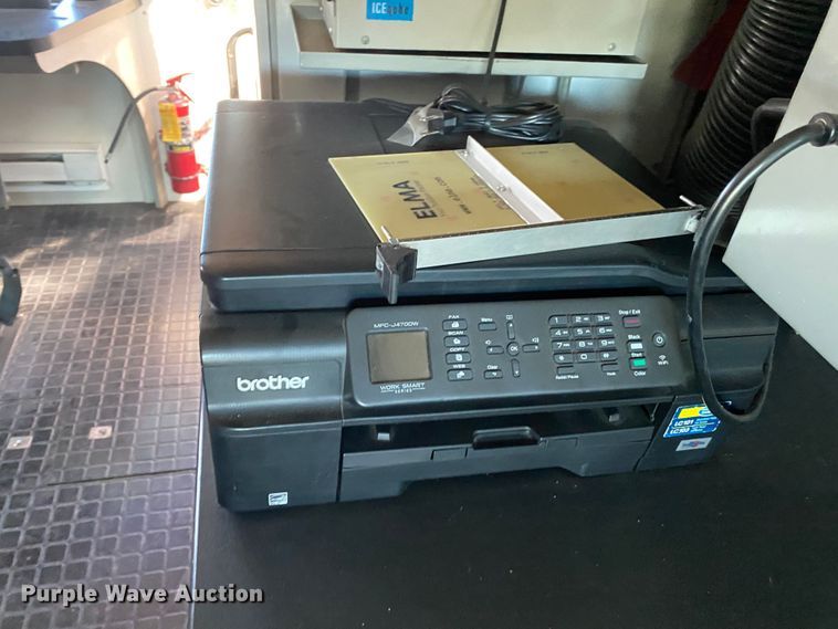 image for item JW9345 2011 Ford F750 Super Duty  railroad service truck