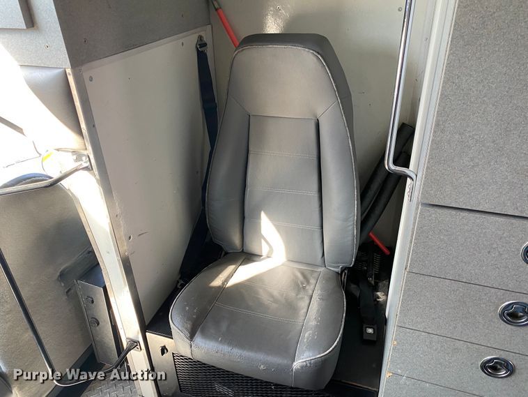 image for item JW9345 2011 Ford F750 Super Duty  railroad service truck