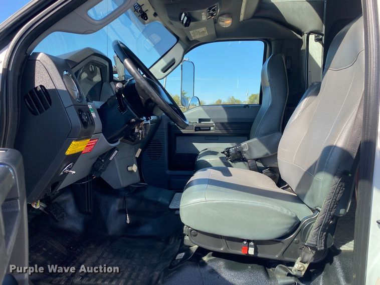 image for item JW9345 2011 Ford F750 Super Duty  railroad service truck