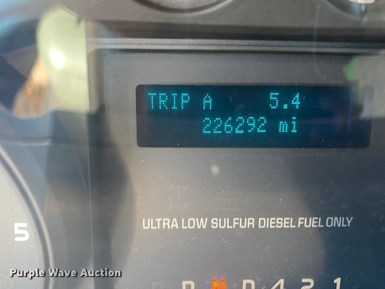 image for item JW9345 2011 Ford F750 Super Duty  railroad service truck