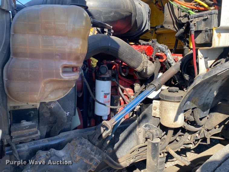 image for item JW9345 2011 Ford F750 Super Duty  railroad service truck