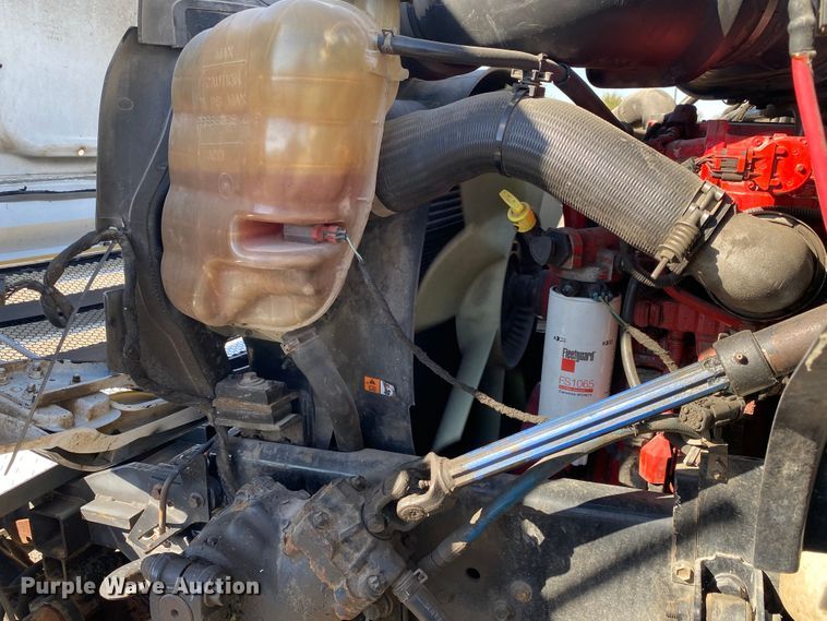 image for item JW9345 2011 Ford F750 Super Duty  railroad service truck