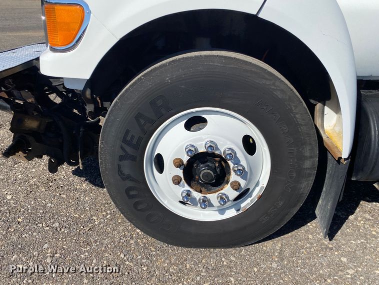 image for item JW9345 2011 Ford F750 Super Duty  railroad service truck