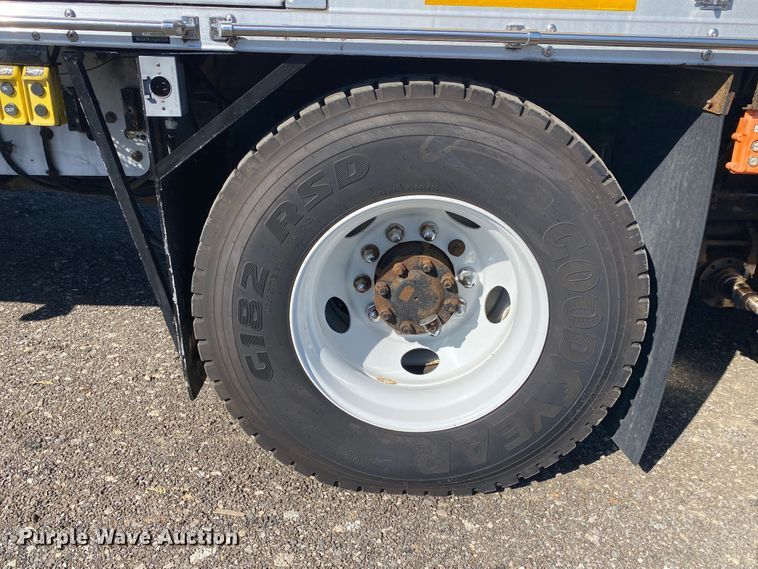 image for item JW9345 2011 Ford F750 Super Duty  railroad service truck