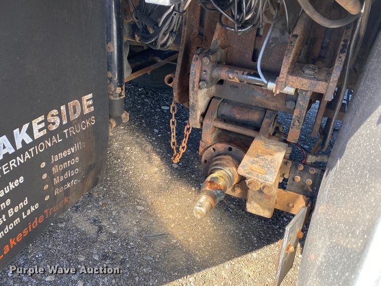 image for item JW9345 2011 Ford F750 Super Duty  railroad service truck