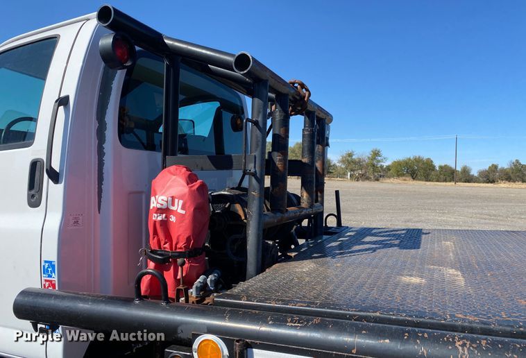 image for item JW9346 2009 Chevrolet C7500  winch truck