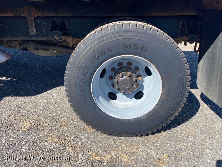 image for item JW9346 2009 Chevrolet C7500  winch truck