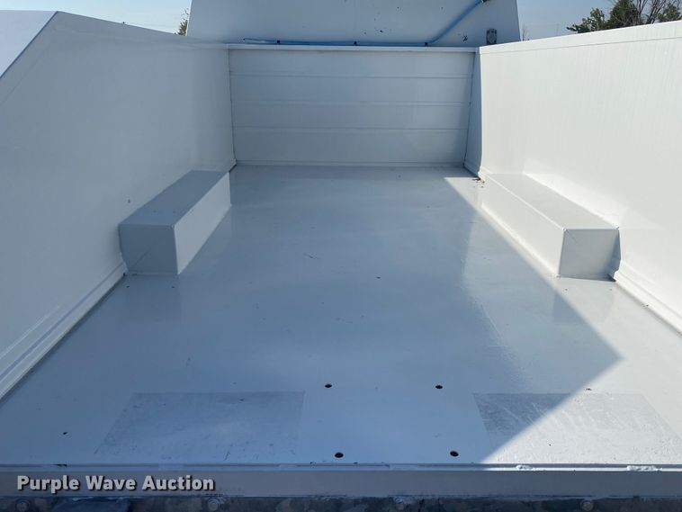 image for item JW9376 2011 Ford F550  utility / service truck