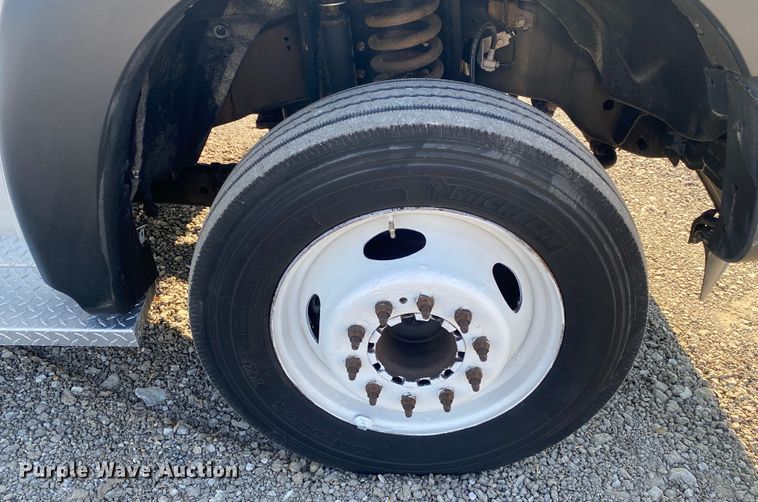 image for item JW9376 2011 Ford F550  utility / service truck