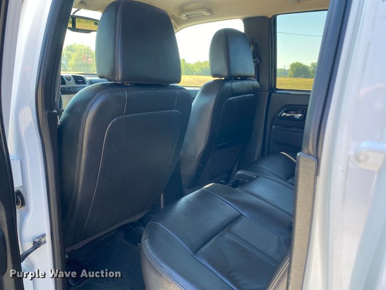 image for item JW9388 2012 GMC Canyon  Crew Cab pickup truck