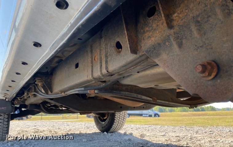 image for item JW9388 2012 GMC Canyon  Crew Cab pickup truck