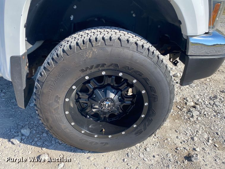 image for item JW9388 2012 GMC Canyon  Crew Cab pickup truck