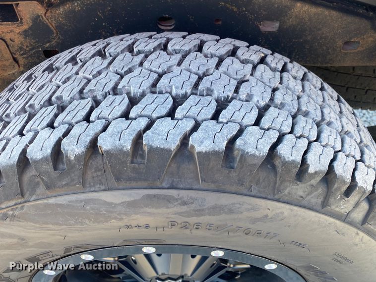 image for item JW9388 2012 GMC Canyon  Crew Cab pickup truck