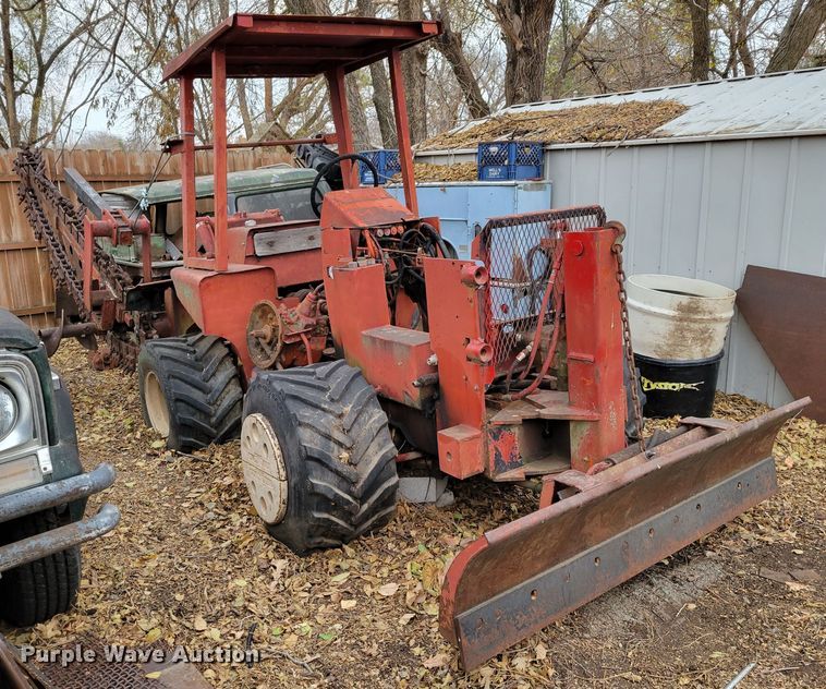 image for item JY9964 Ditch Witch R65  trencher