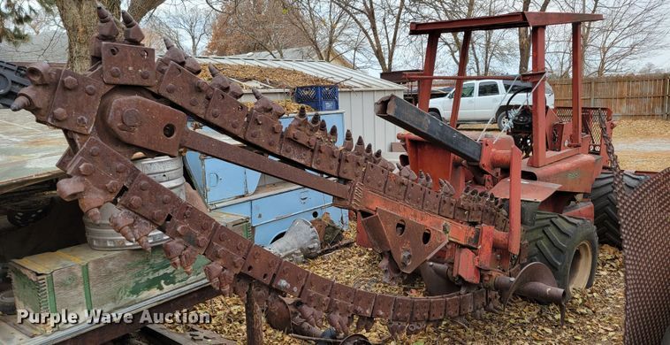 image for item JY9964 Ditch Witch R65  trencher