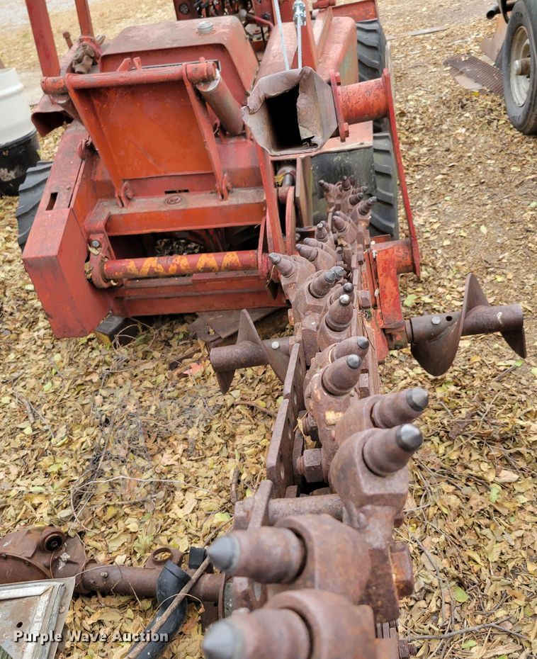 image for item JY9964 Ditch Witch R65  trencher