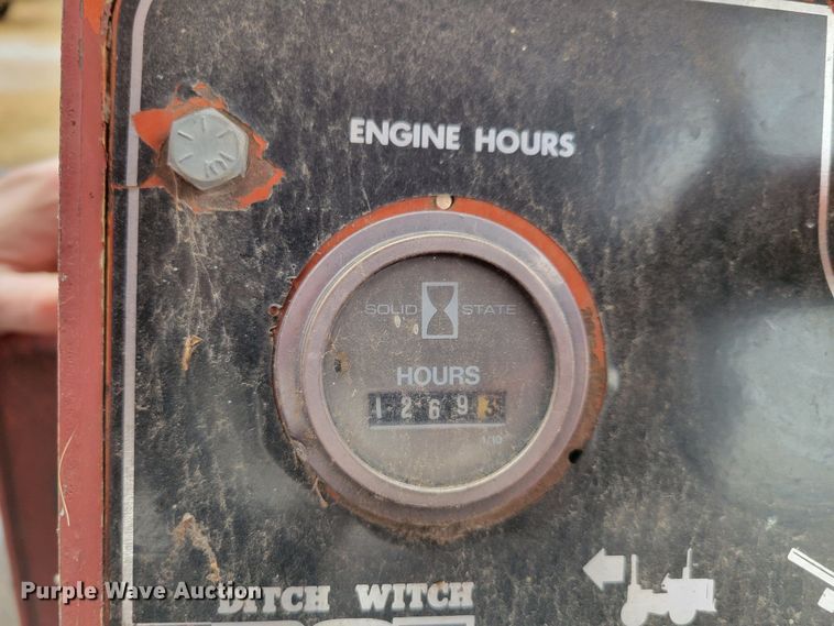 image for item JY9964 Ditch Witch R65  trencher