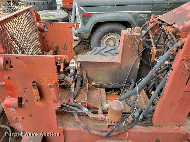 image for item JY9964 Ditch Witch R65  trencher