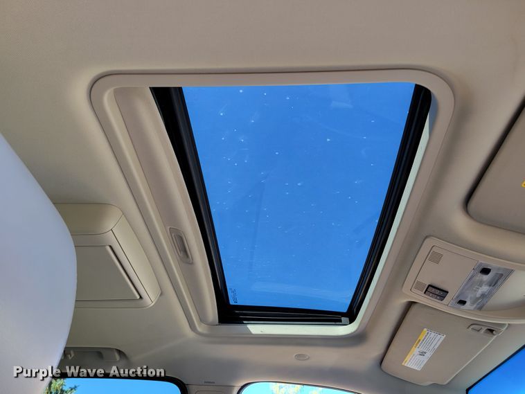 image for item JY9985 2008 Chevrolet Tahoe Hybrid  SUV