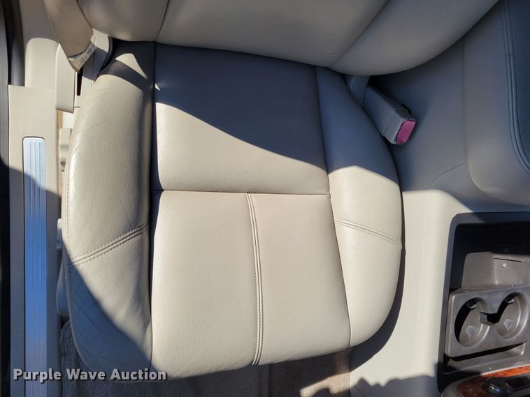 image for item JY9985 2008 Chevrolet Tahoe Hybrid  SUV