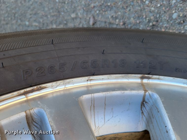 image for item JY9985 2008 Chevrolet Tahoe Hybrid  SUV