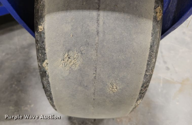 image for item JY9988 2013 Dixon Ultra 52  ZTR lawn mower