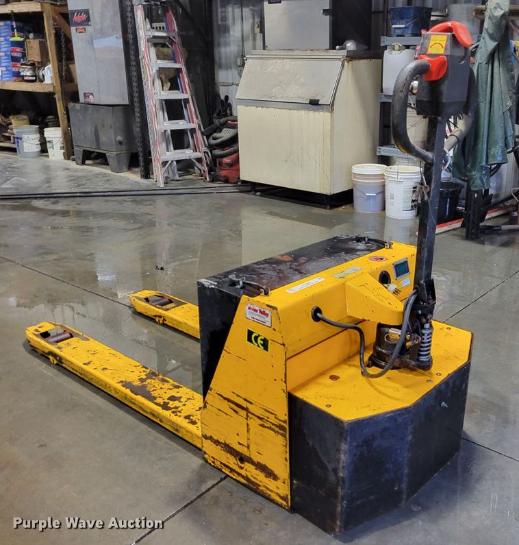 image for item JY9989 2010  pallet jack