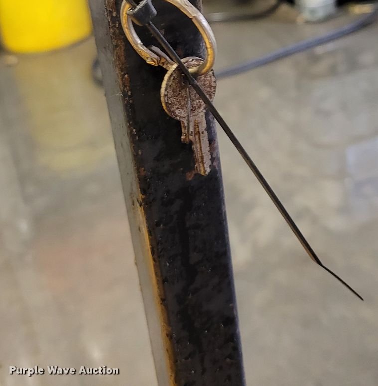 image for item JY9989 2010  pallet jack