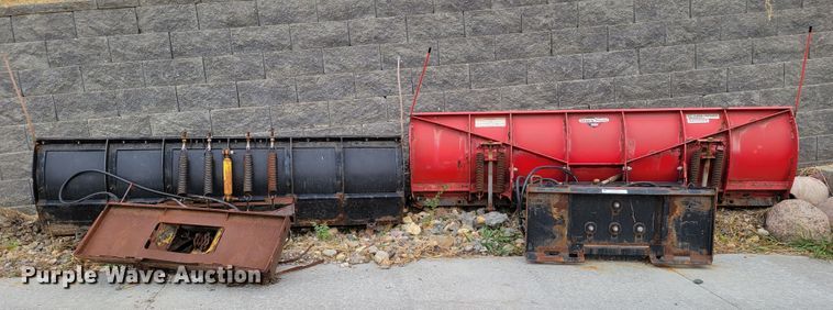 image for item JY9991 (2) Boss skid steer snow plows