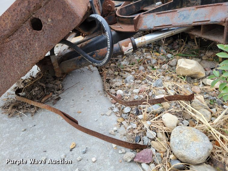 image for item JY9991 (2) Boss skid steer snow plows