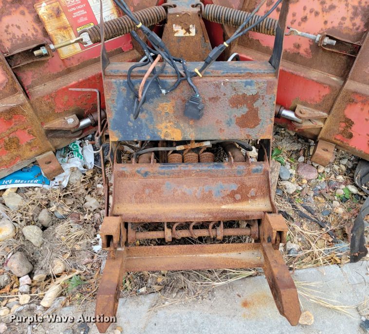 image for item JY9992 (2) Boss 90"W snow plows