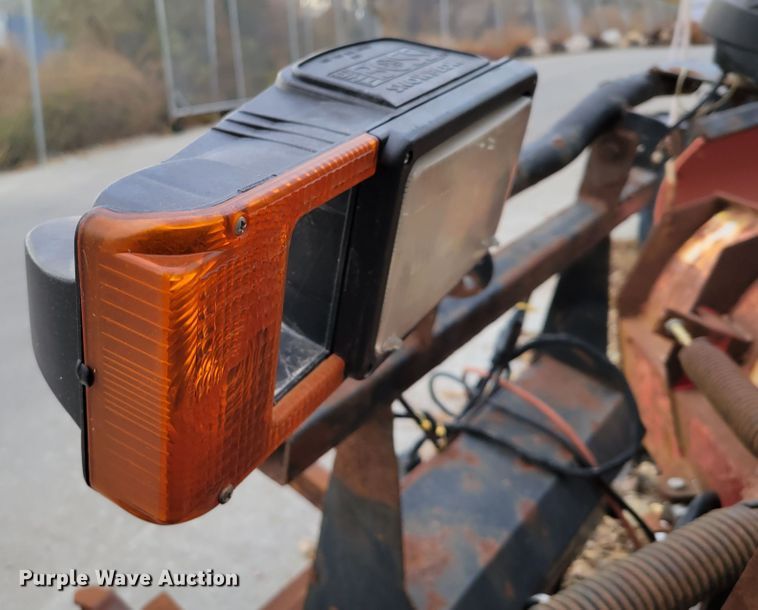 image for item JY9992 (2) Boss 90"W snow plows