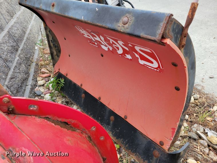 image for item JY9992 (2) Boss 90"W snow plows