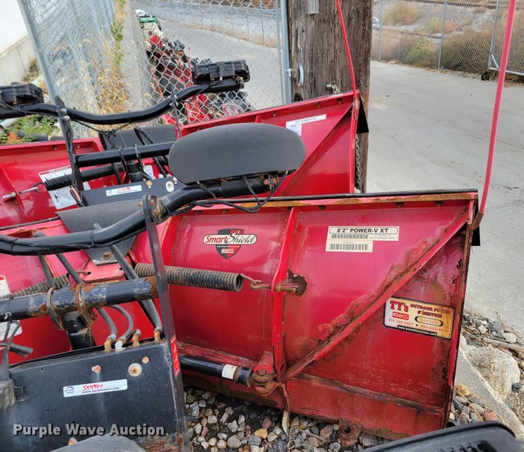 image for item JY9994 (3) Boss SmartShield Power-V XT snow plows