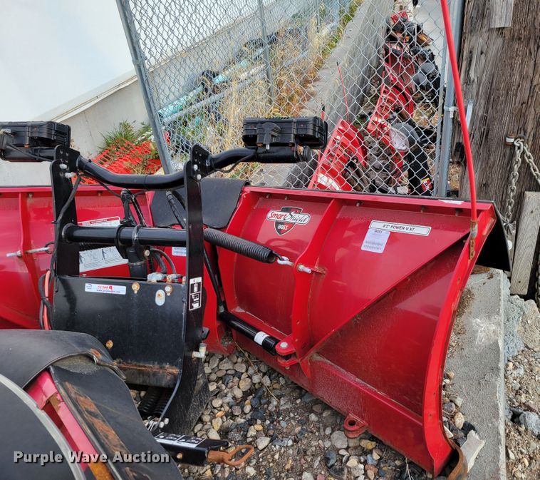 image for item JY9994 (3) Boss SmartShield Power-V XT snow plows