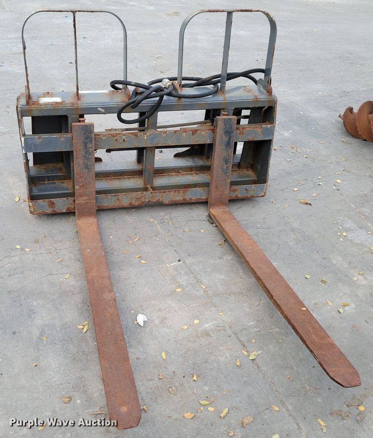 image for item JY9995 (3) skid steer attachments