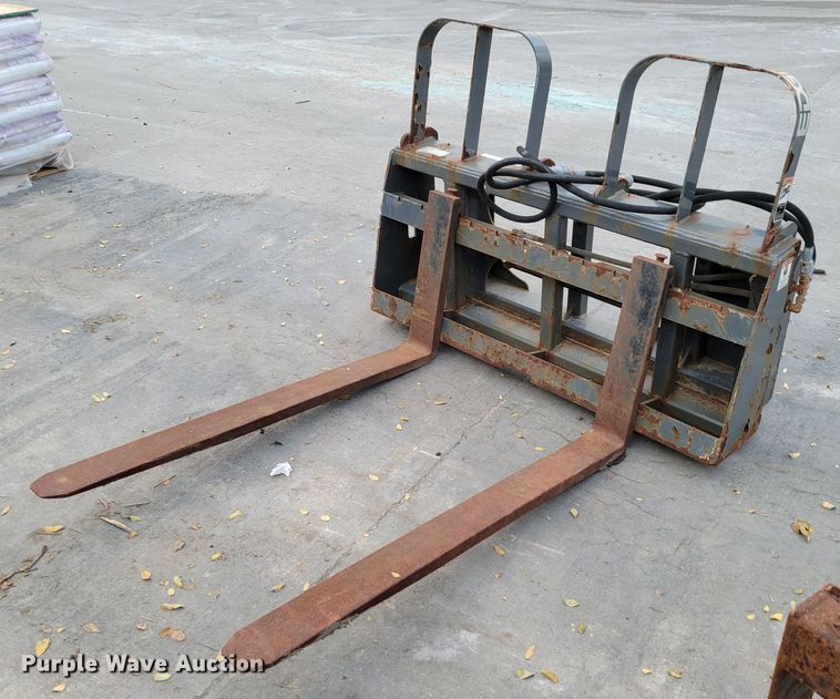 image for item JY9995 (3) skid steer attachments