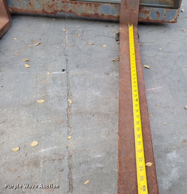 image for item JY9995 (3) skid steer attachments