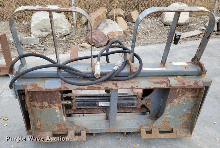 image for item JY9995 (3) skid steer attachments