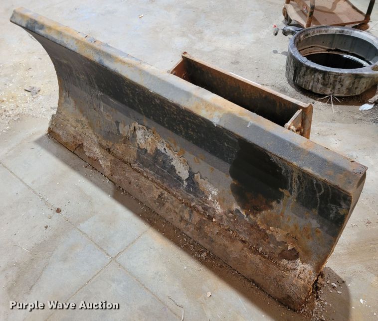 image for item JY9995 (3) skid steer attachments