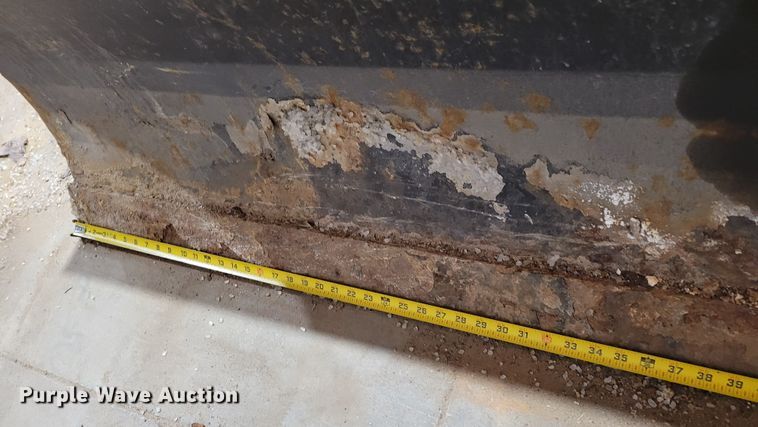 image for item JY9995 (3) skid steer attachments