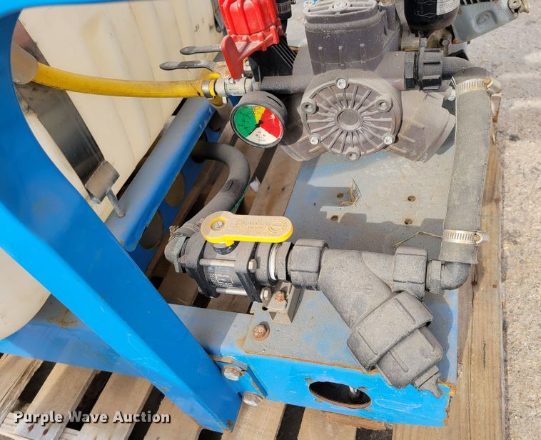 image for item JY9996 (2) sprayers