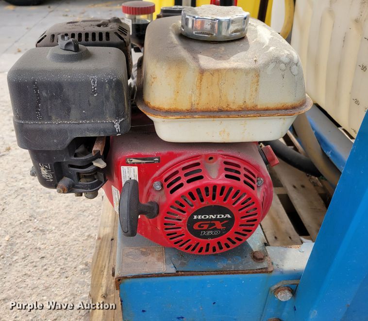 image for item JY9996 (2) sprayers