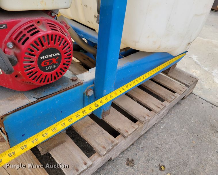 image for item JY9996 (2) sprayers