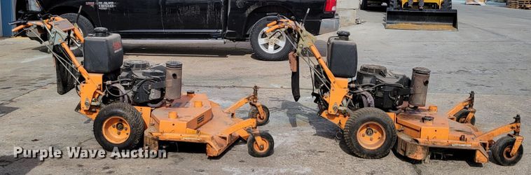 image for item JY9998 (2) Scag ZTR lawn mowers