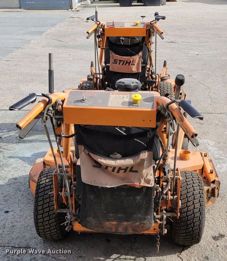 image for item JY9998 (2) Scag ZTR lawn mowers