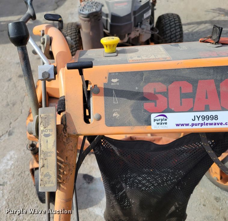 image for item JY9998 (2) Scag ZTR lawn mowers