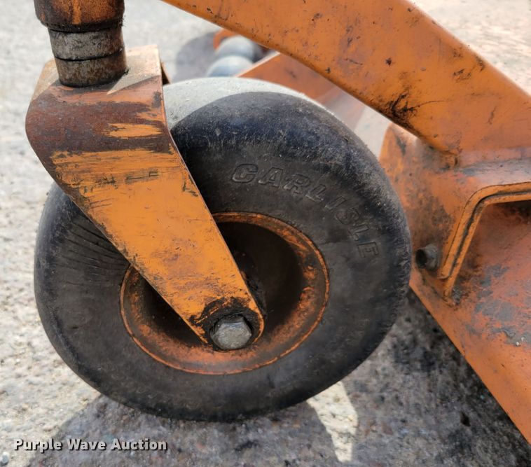 image for item JY9998 (2) Scag ZTR lawn mowers